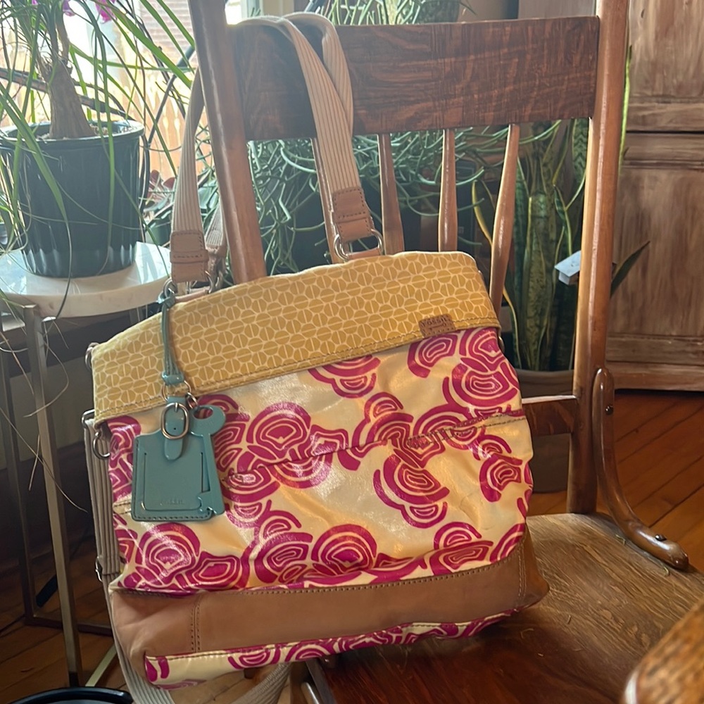 Fossil Key-Per Large Purse Tote Crossbody